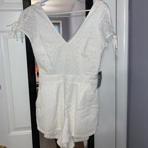 NEW WITH TAGS!! Express White Romper